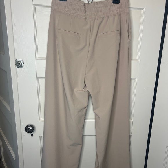 Albion Fit Audrey Trouser – Cobblestone | Wide Leg | NWT - Picture 5 of 5
